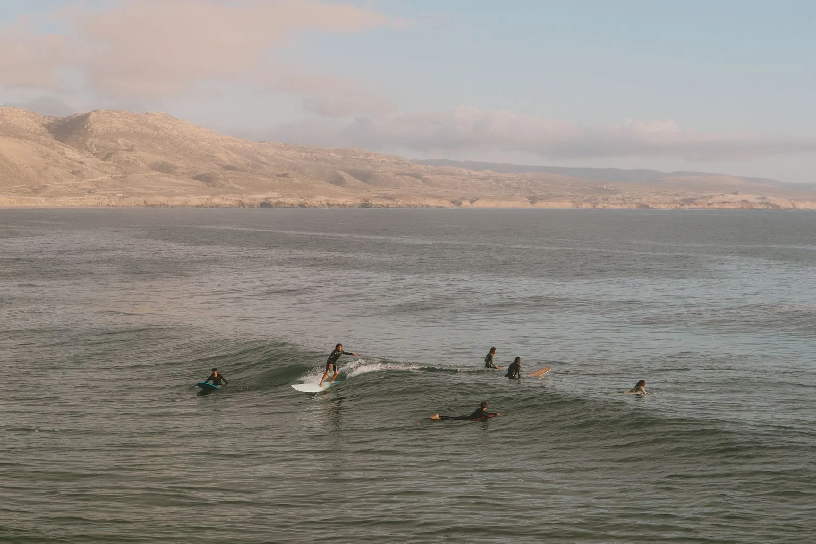 How to Choose a Surfboard as a Beginner